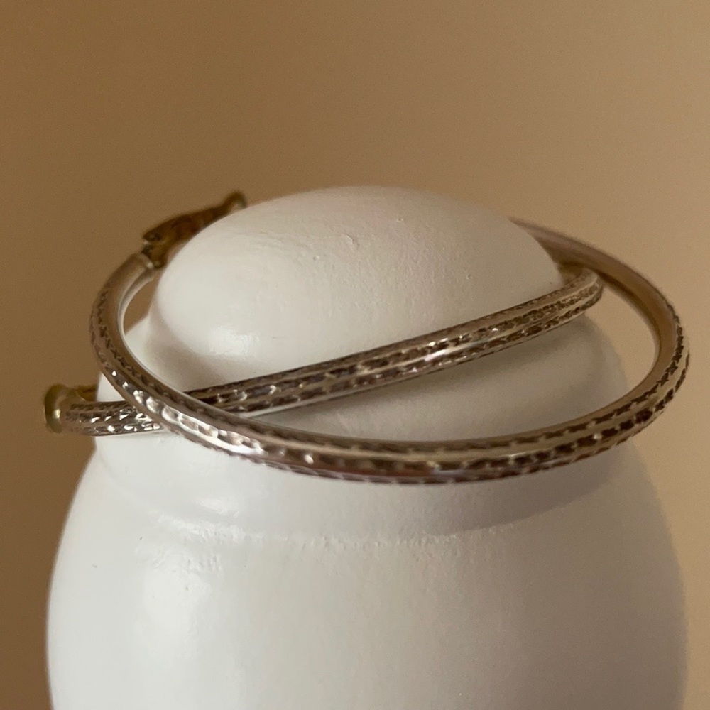 “Silver” Etched Hoop Earrings w/ Latchback Closure